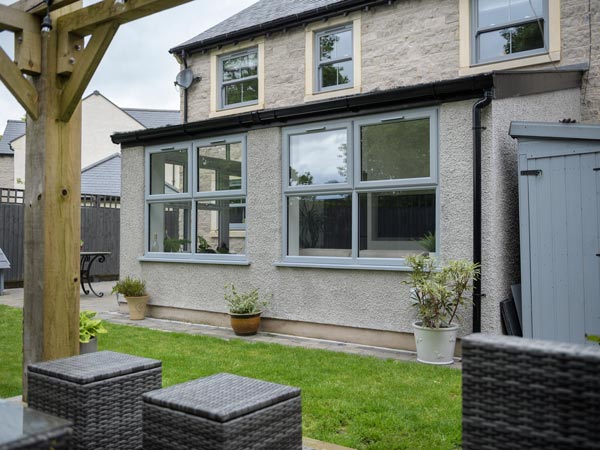 Tiled Roof Lean-To Conservatory